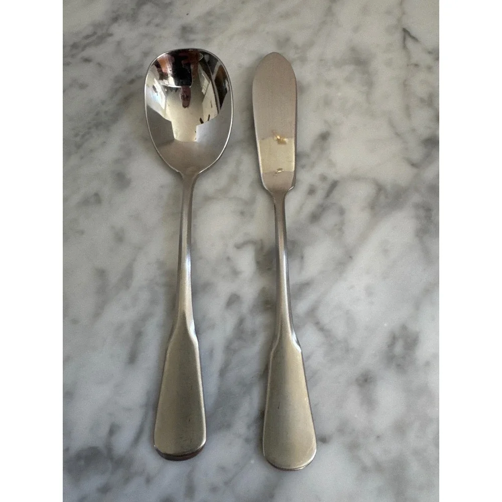 Oneida Minuteman Colonial Boston 18/8 Stainless Soup Spoon & Butter Spreader Set